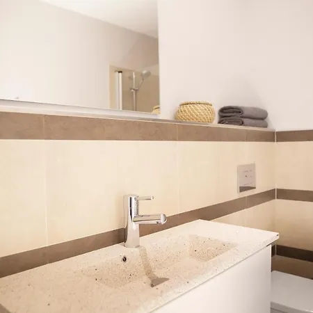 Strandmuschel In Flensburg, Sonwik 플렌스부르크