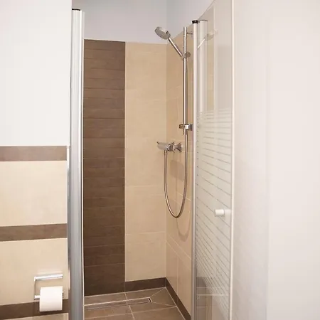 Strandmuschel In Flensburg, Sonwik * 플렌스부르크